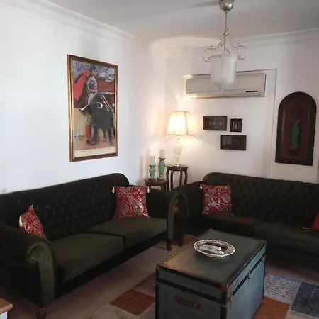 Διαμέρισμα Amiral Homes
