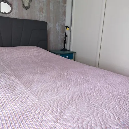 Amiral Homes Διαμέρισμα